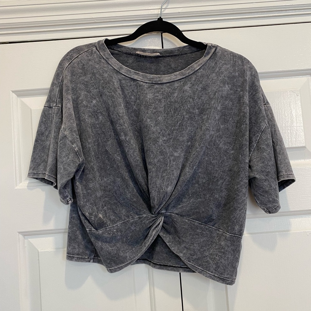 Grey twist t shirt